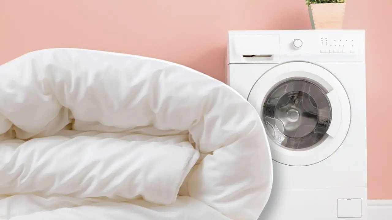 Come lavare i piumoni in lavatrice senza rovinarli